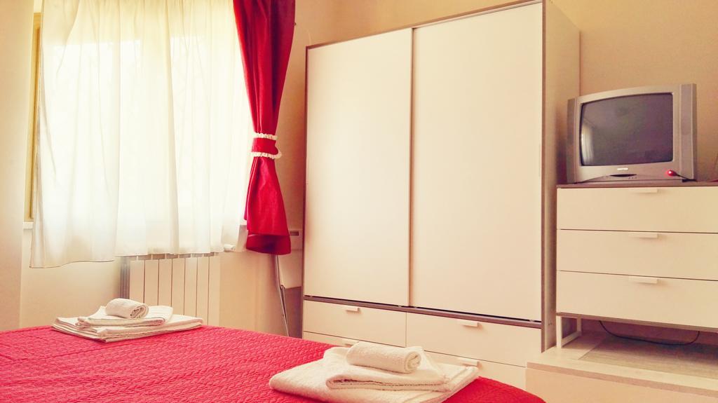 Bed&Breakfast Riccio&Lella Fiumicino Ngoại thất bức ảnh